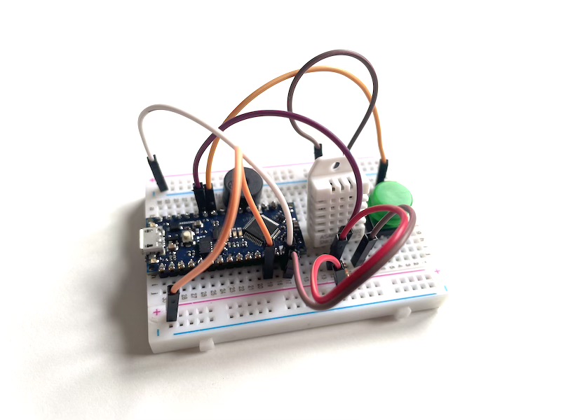 Aufgebauter Arduino Temperaturwächter